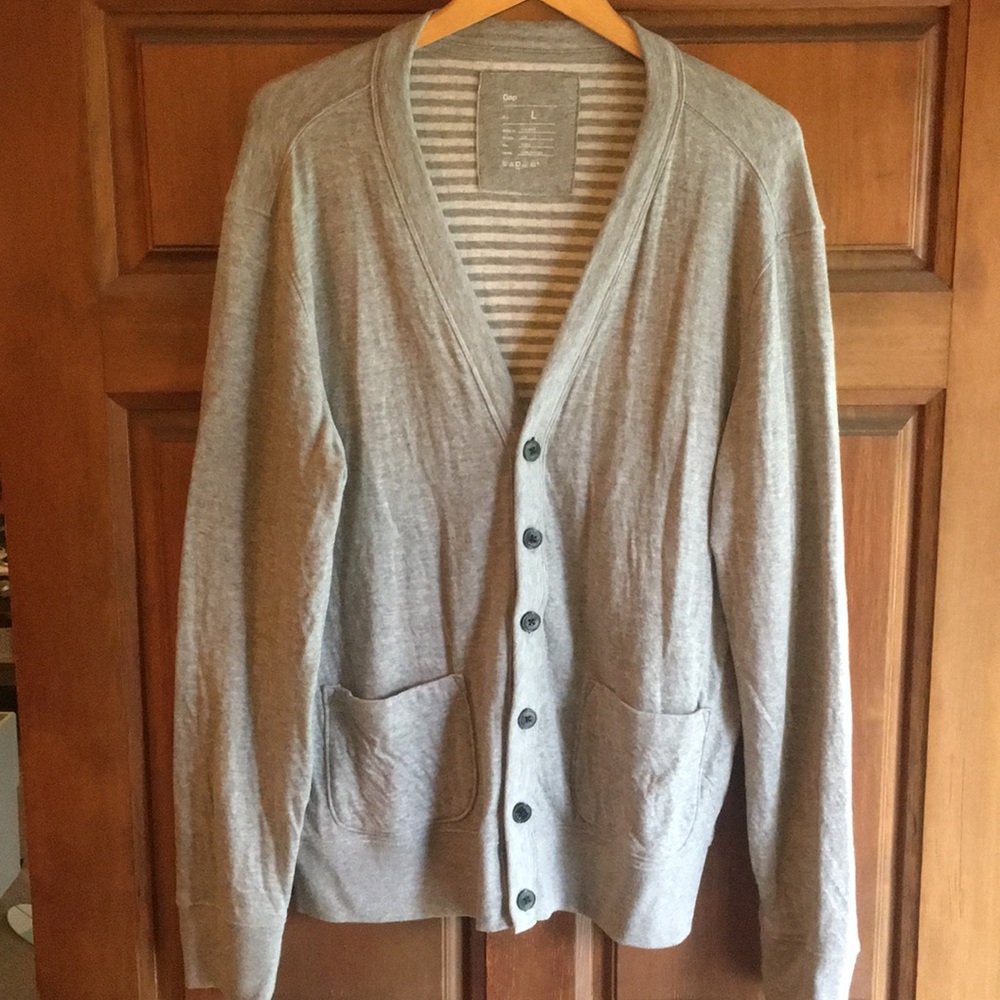 Gap gray cardigan